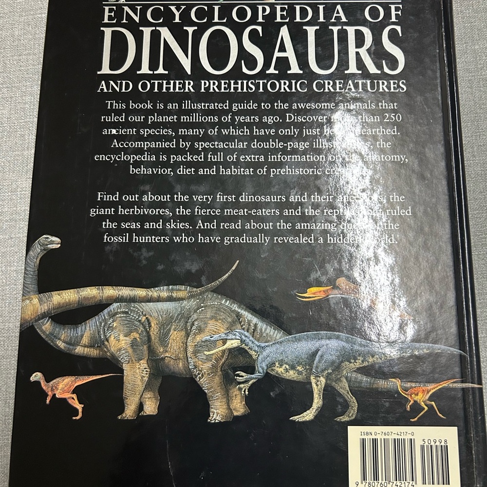 Encyclopedia of Dinosaurs Book - Picture 4 of 5
